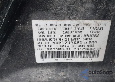 2017 Acura Ilx Premium Package/Technology Plus Package z USA, uszkodzony, nr VIN 19UDE2F7XHA004163